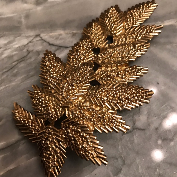 Gold Tone Statement Brooch Fern Leaf Pine Estate Vintage 6”. - Picture 1 of 4
